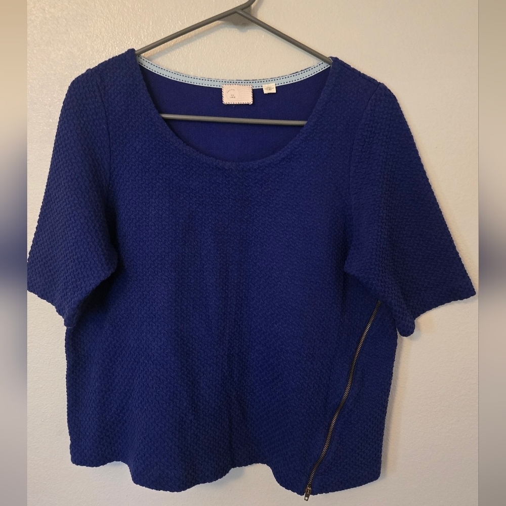 9-H15 x Anthropologie| Blue Textured Short Sleeve Top Size Large